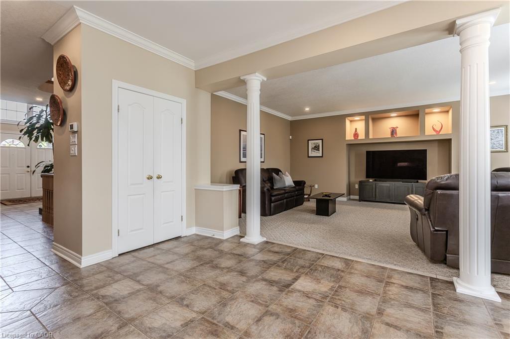 67 Walcotte Avenue Property Photo 17