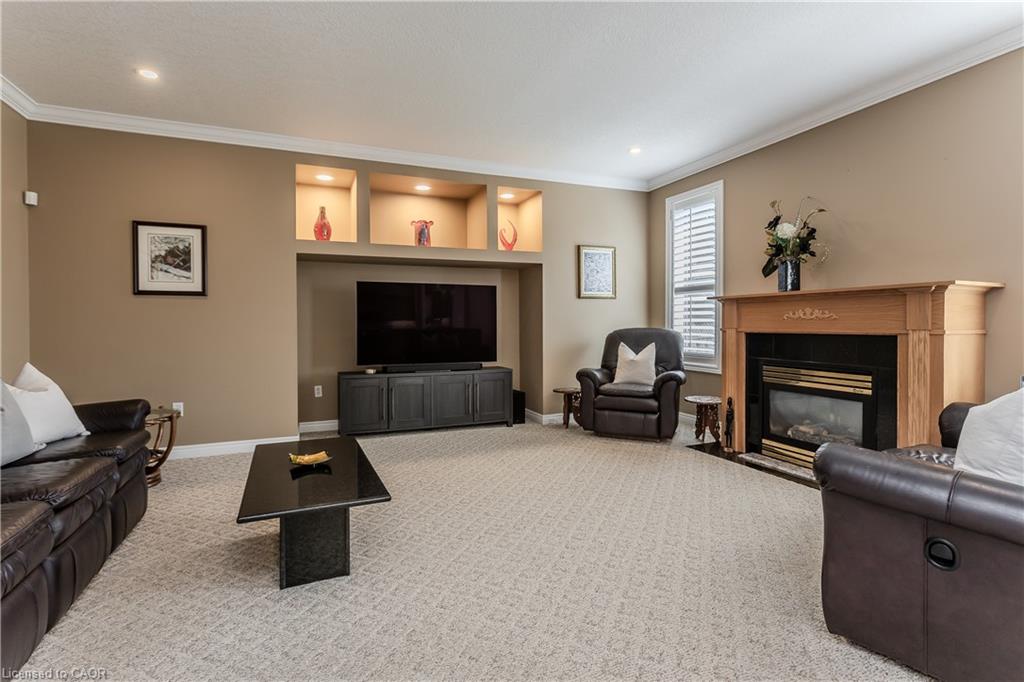 67 Walcotte Avenue Property Photo 18