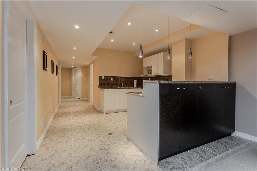 67 Walcotte Avenue Property Photo 39