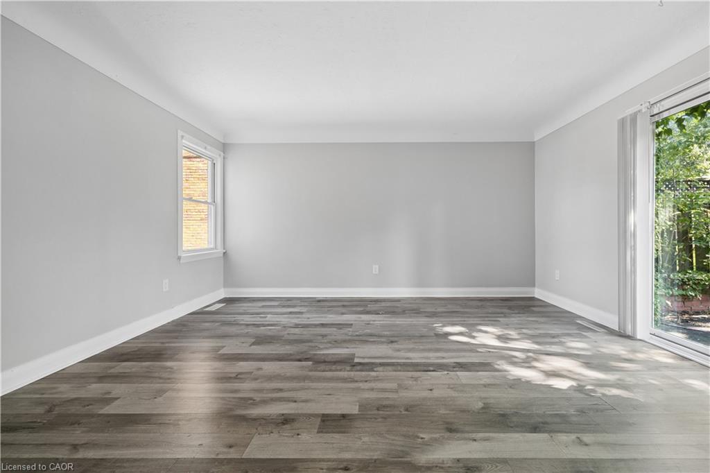 92 Lake Street Property Photo 16