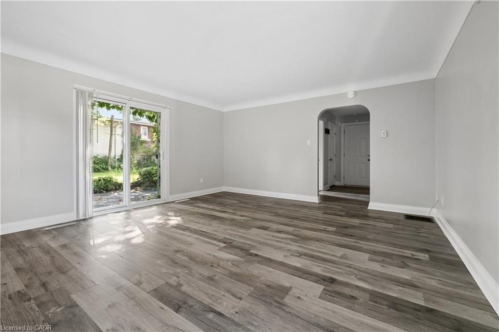 92 Lake Street Property Photo 18