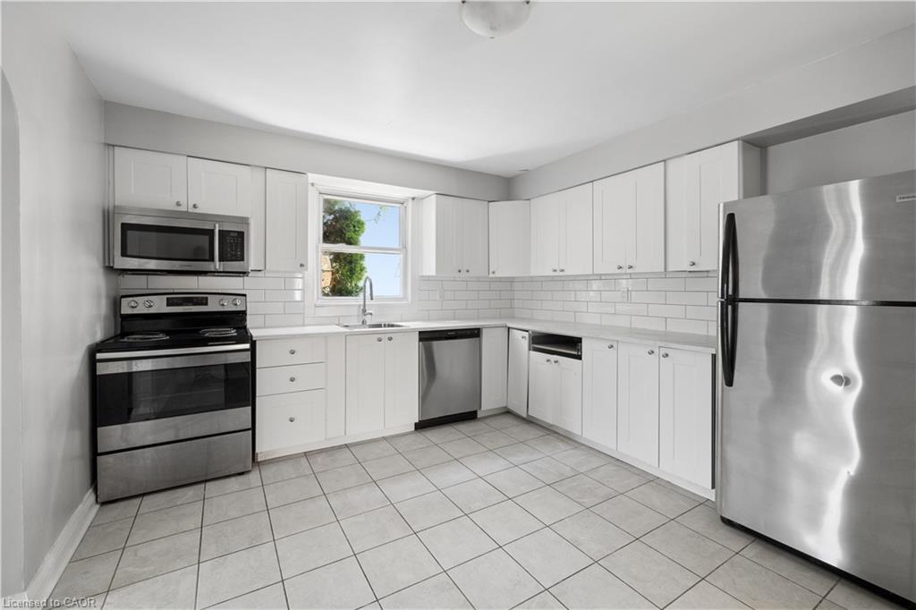 92 Lake Street Property Photo 19
