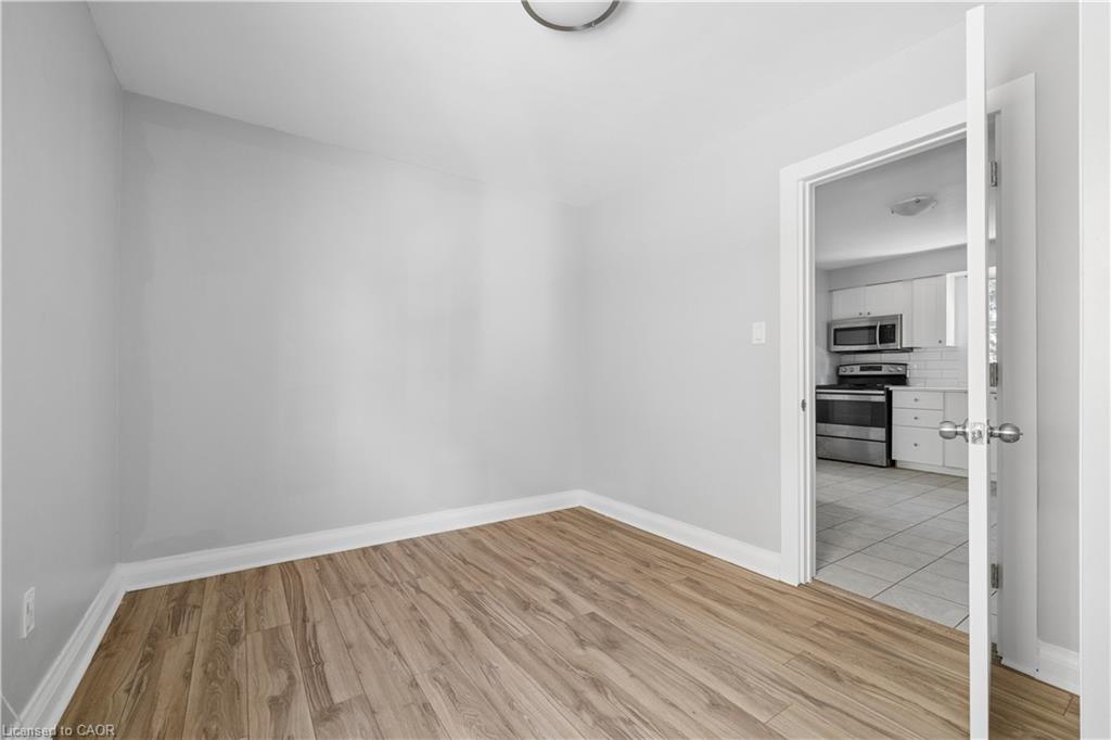 92 Lake Street Property Photo 24