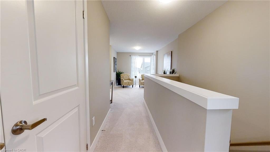 2092 Evans Boulevard Property Photo 9