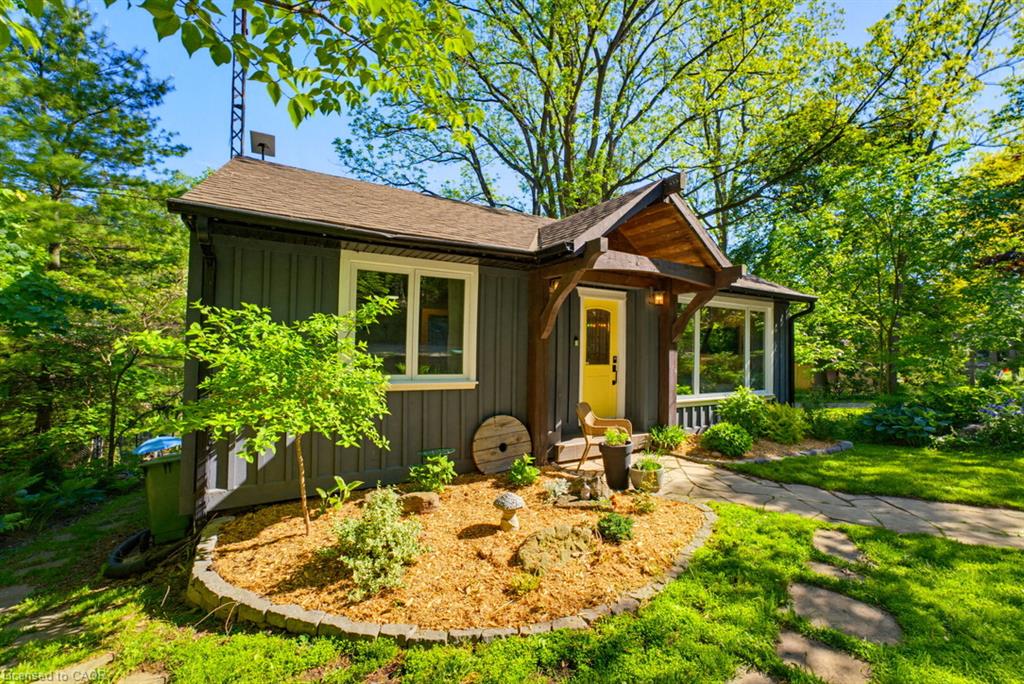 1131 Old Governor's Road Property Photo 3