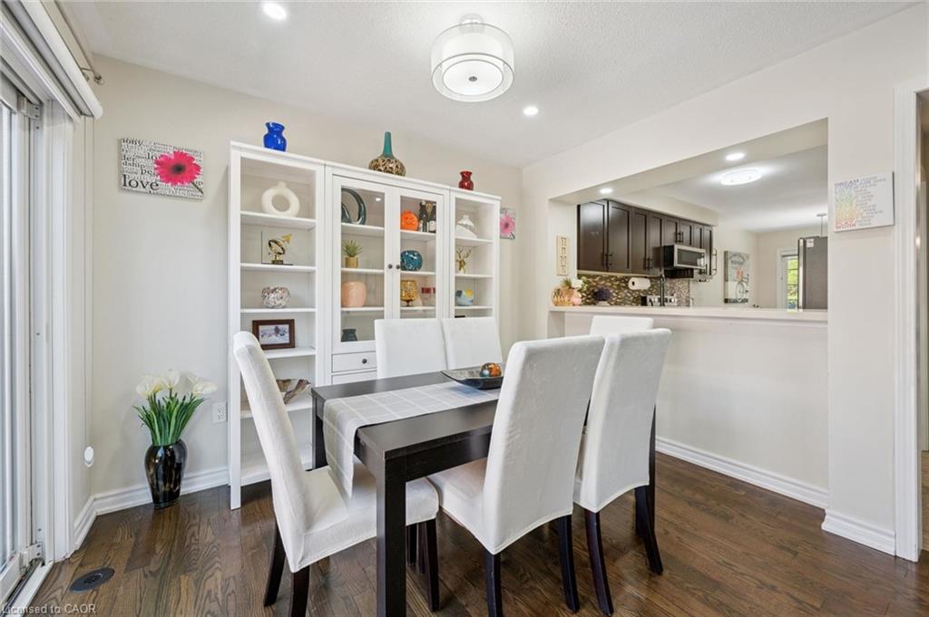 36 Van Fleet Terrace Property Photo 11