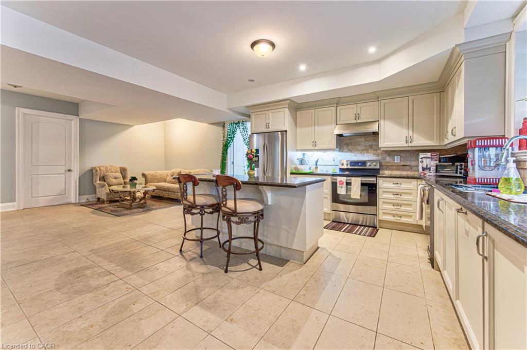 330 Macdonald Street Property Photo 20