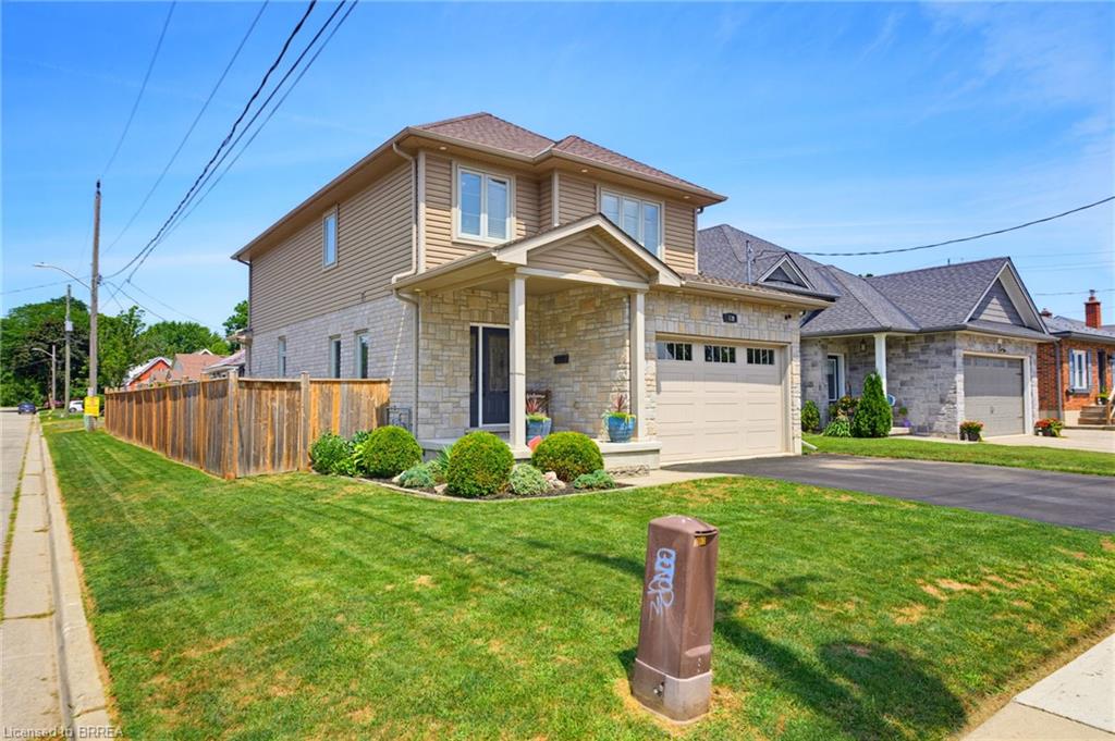 63a Clench Avenue Property Photo 3