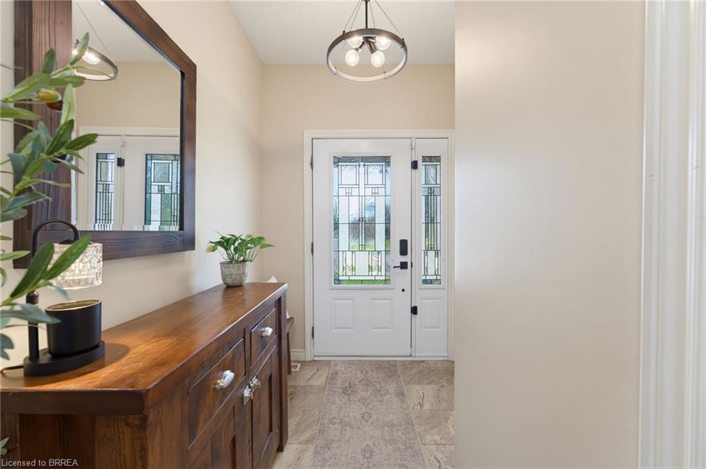 63a Clench Avenue Property Photo 6