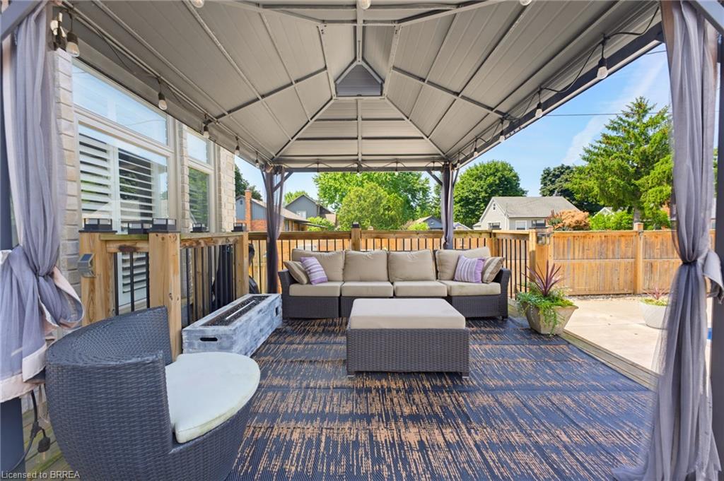 63a Clench Avenue Property Photo 30