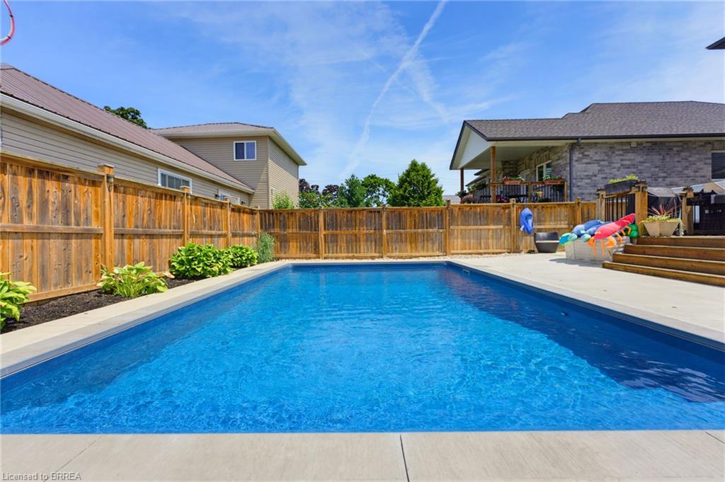 63a Clench Avenue Property Photo 33