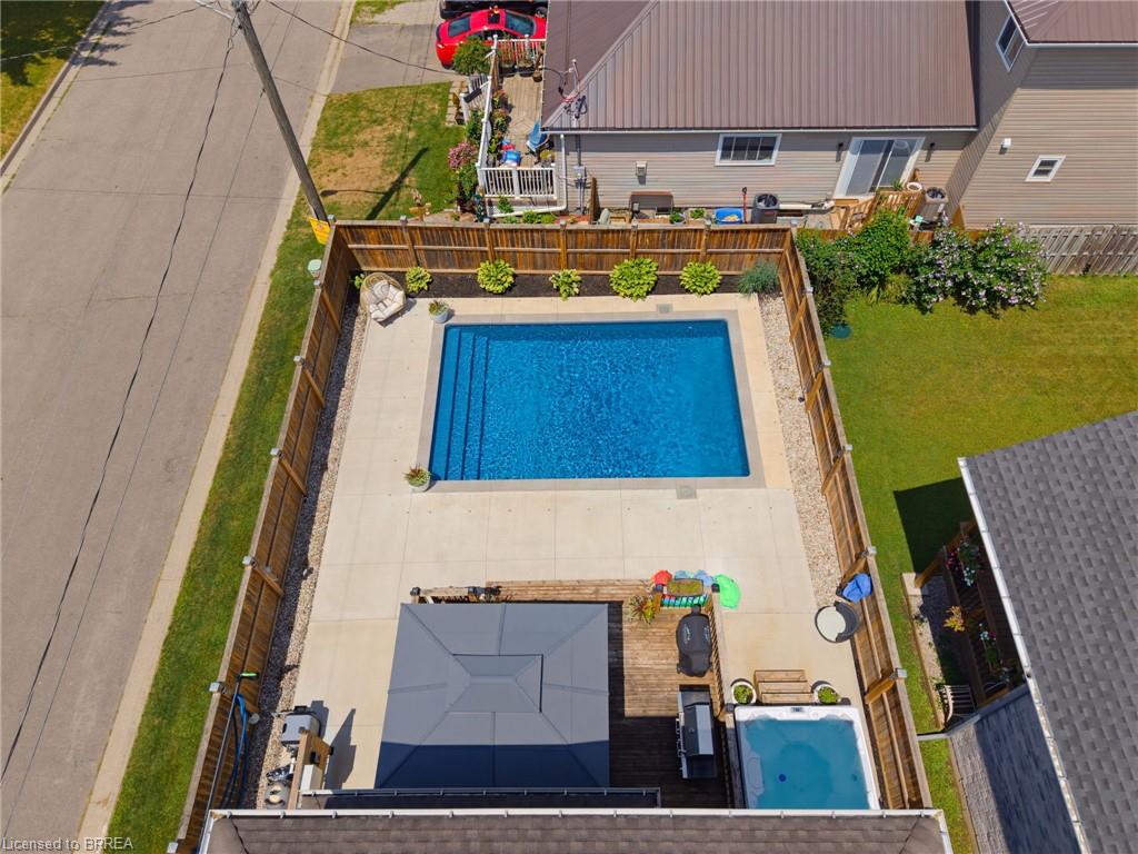 63a Clench Avenue Property Photo 39