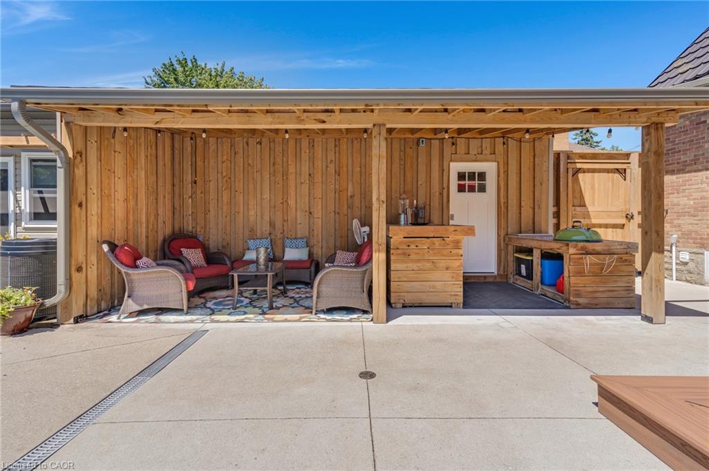 795 Rockway Drive Property Photo 40
