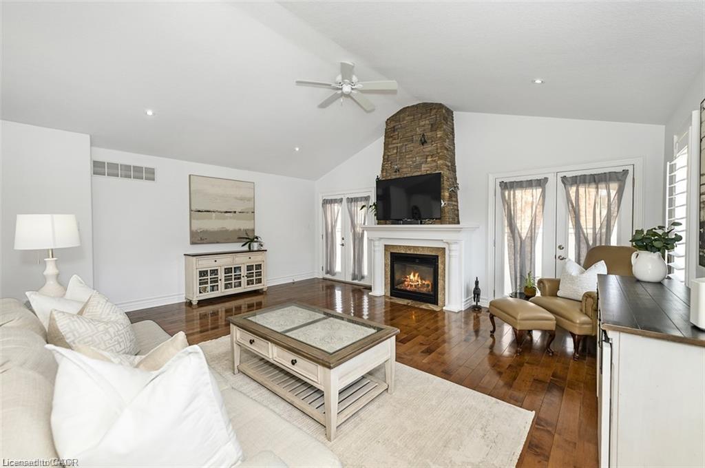 27 Carver Drive Property Photo 13