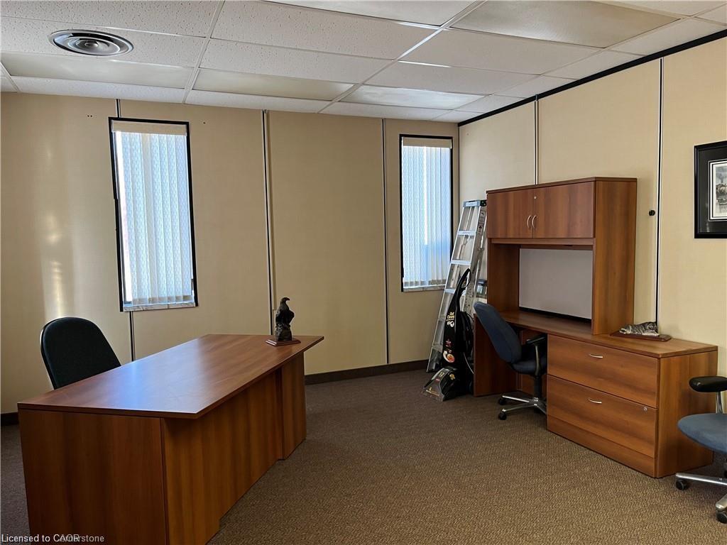 111 Broad Street E Property Photo 18