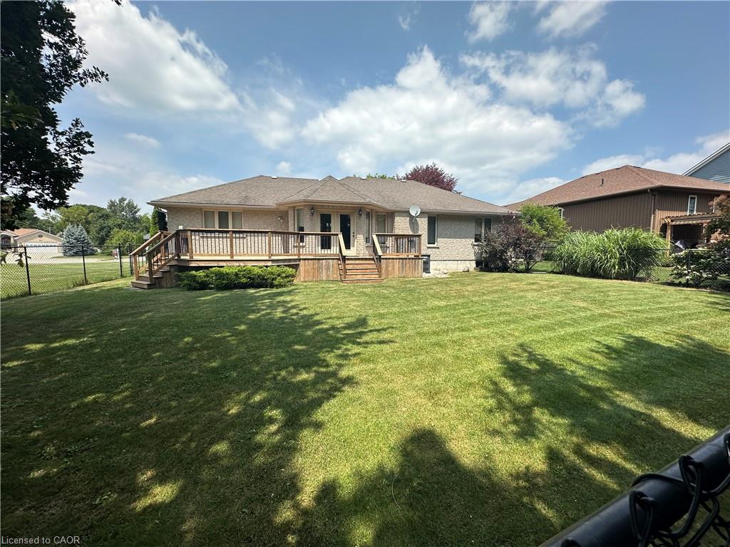 380 Bell Street Property Photo 5