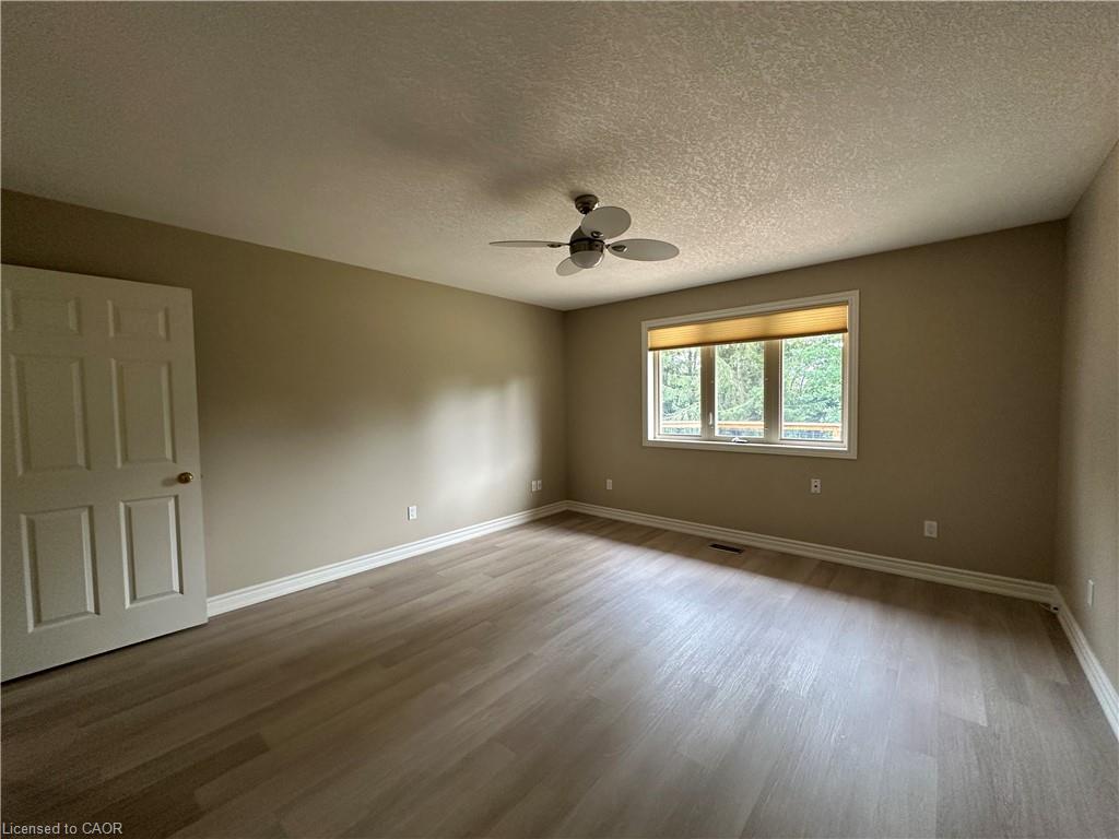 380 Bell Street Property Photo 23