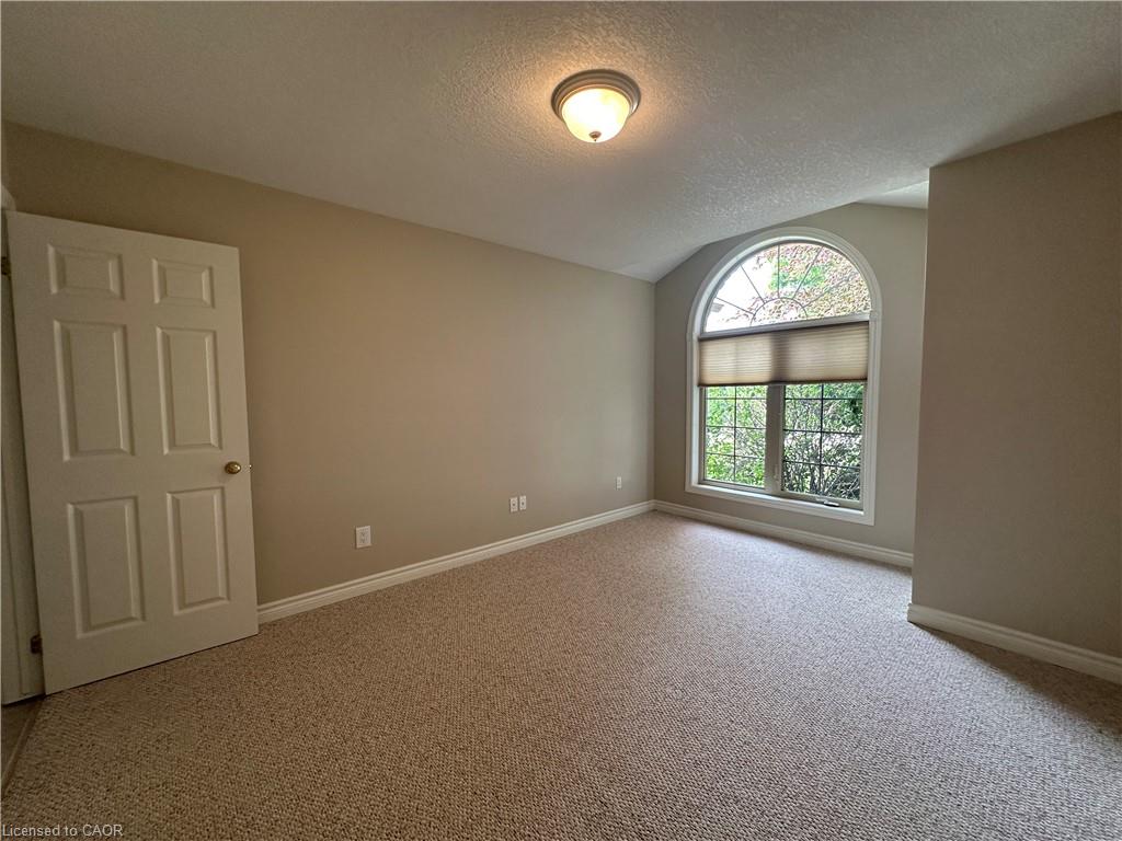 380 Bell Street Property Photo 26