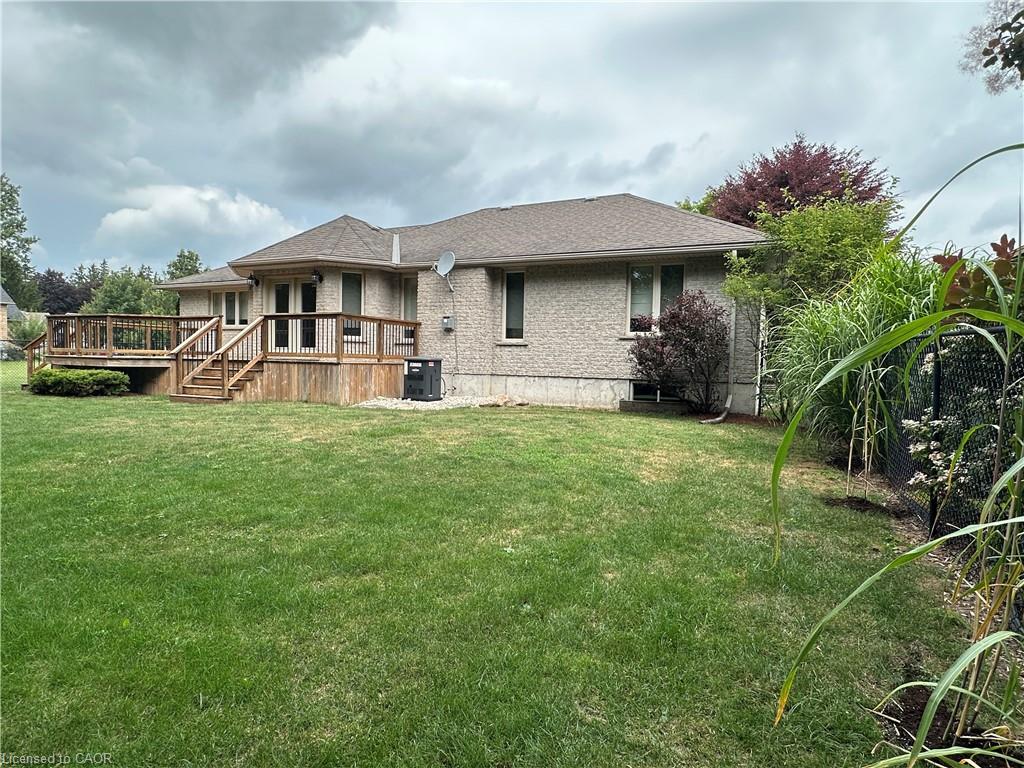 380 Bell Street Property Photo 32