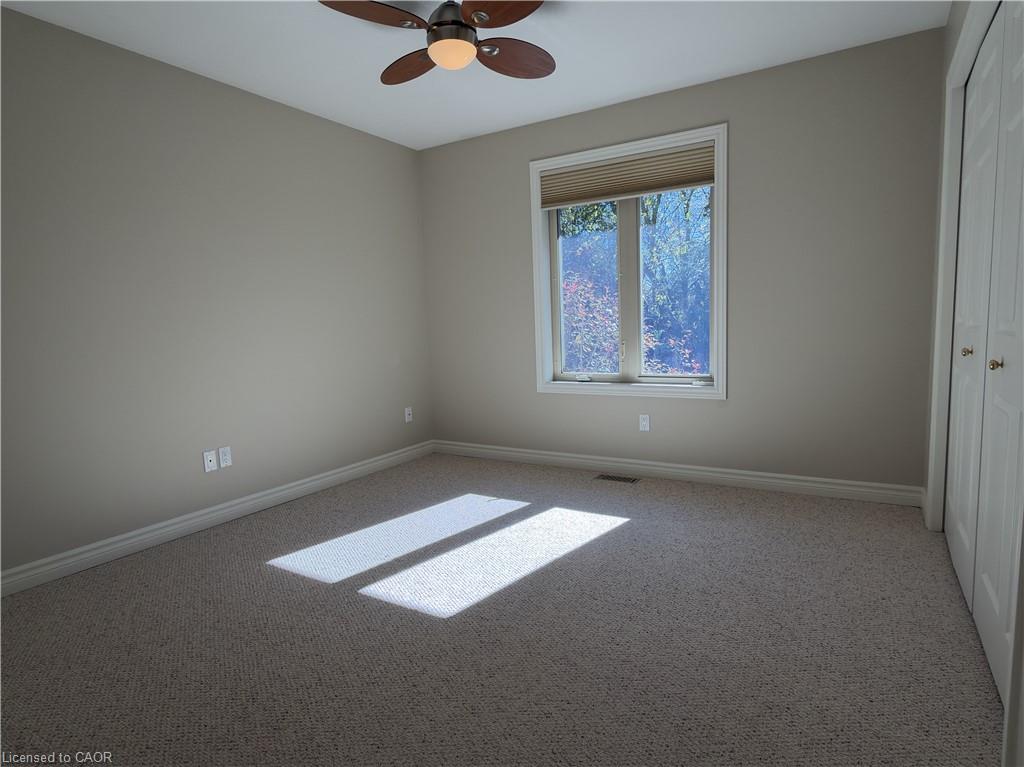 380 Bell Street Property Photo 32