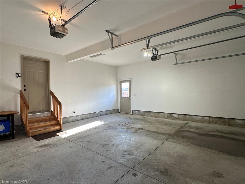 380 Bell Street Property Photo 35