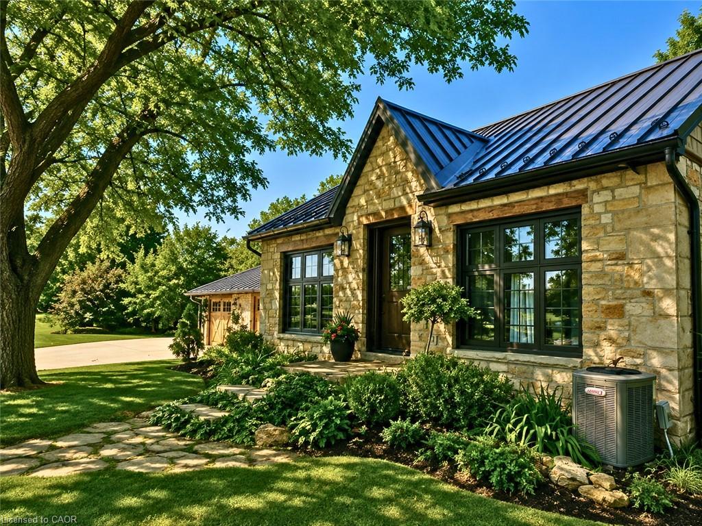 665 Ridge Road Property Photo 8