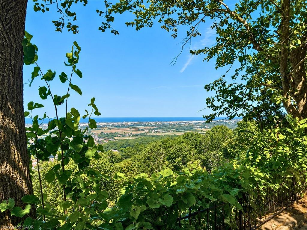 665 Ridge Road Property Photo 15