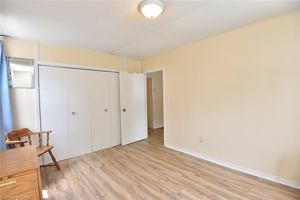 340 King Street W Property Photo 11