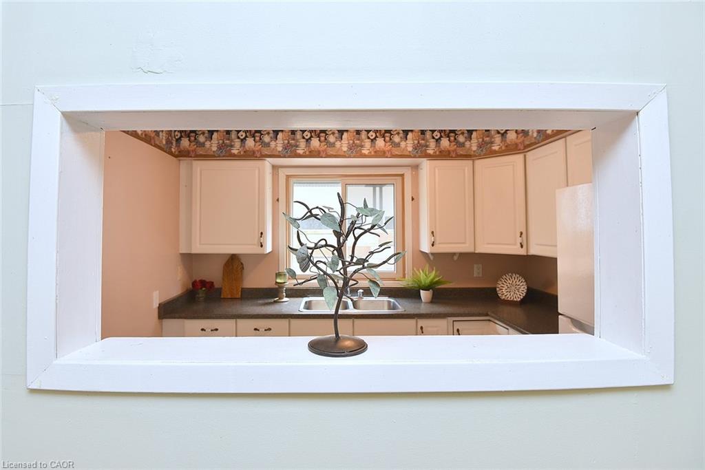340 King Street W Property Photo 26