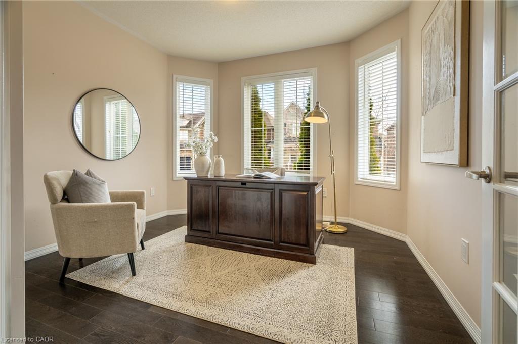 468 Coombs Court Property Photo 3