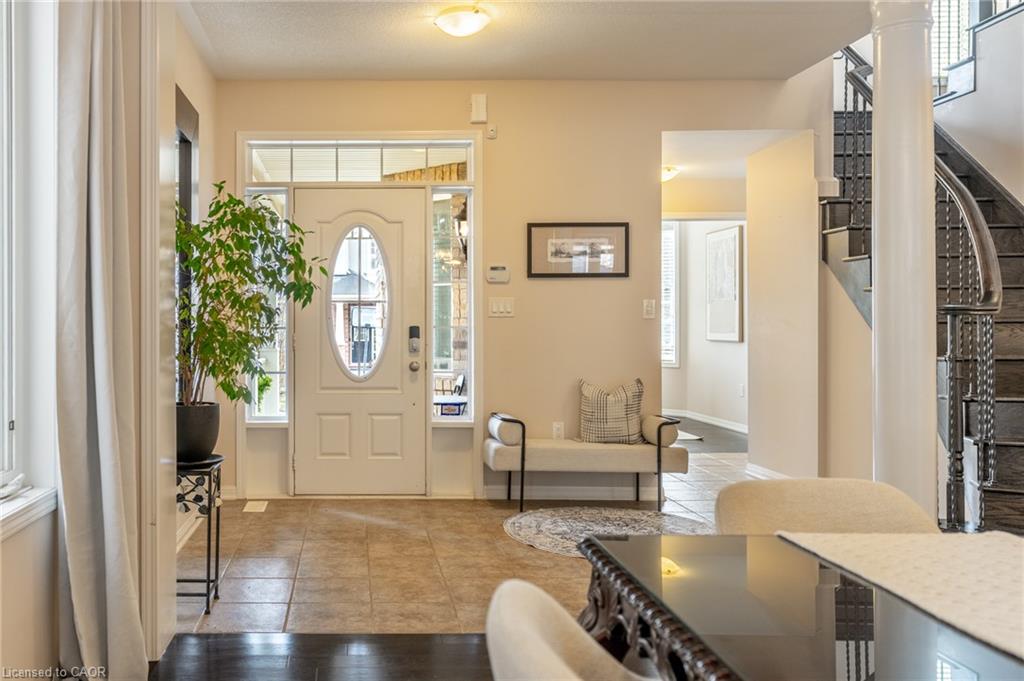 468 Coombs Court Property Photo 4