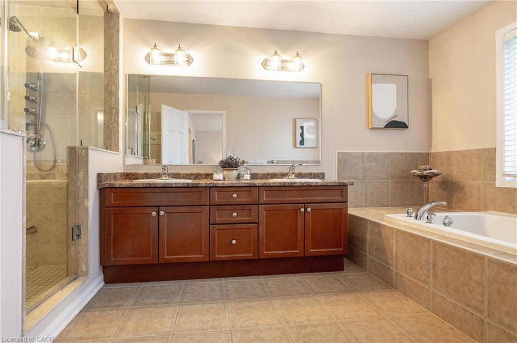 468 Coombs Court Property Photo 21