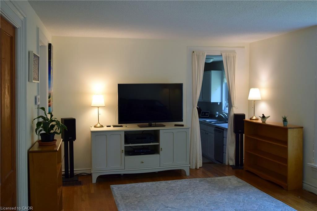 201 Melville Street Property Photo 7