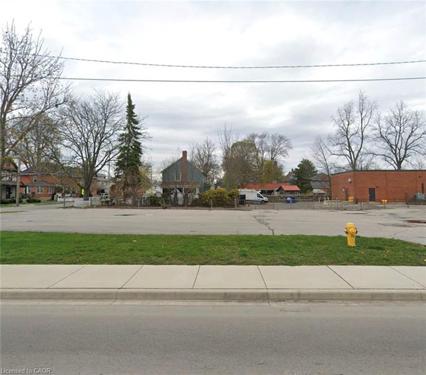 Pt 2 Broad Street E Property Photo 1