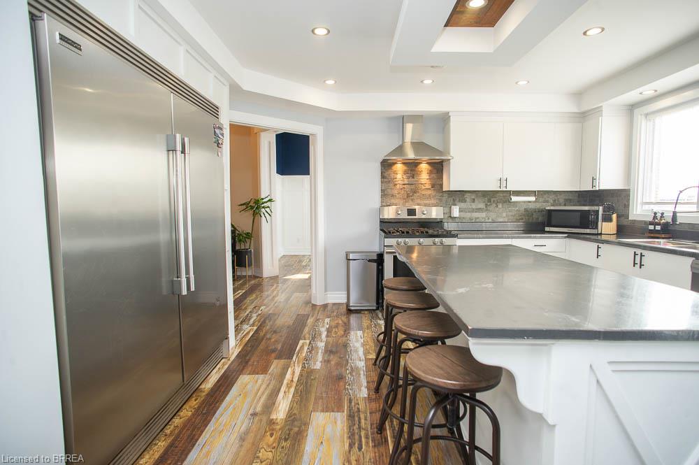 7 Cooper Court Property Photo 7