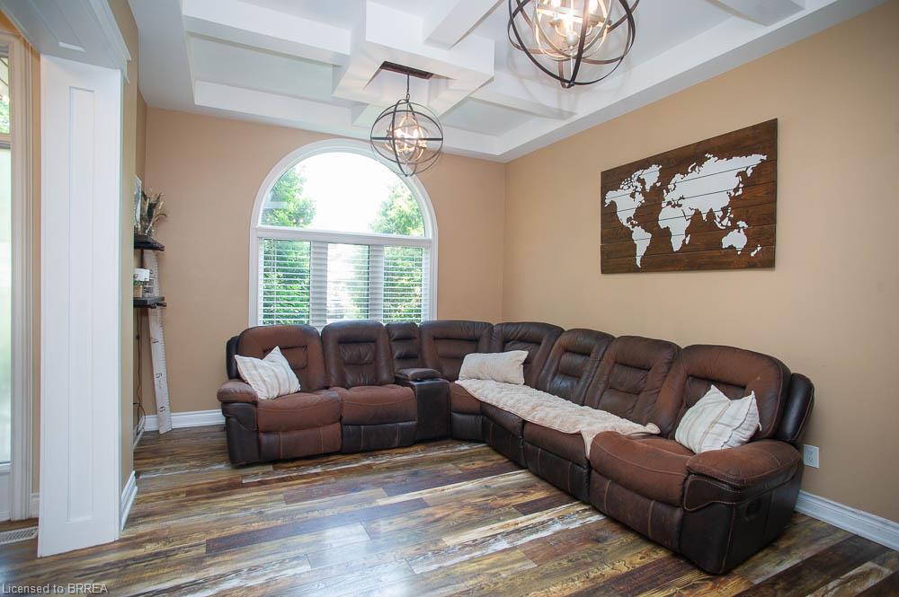 7 Cooper Court Property Photo 14