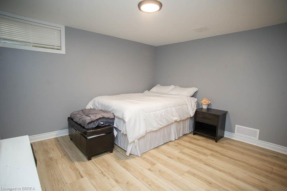 7 Cooper Court Property Photo 33