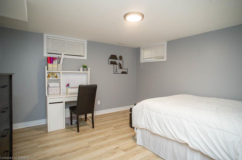 7 Cooper Court Property Photo 34