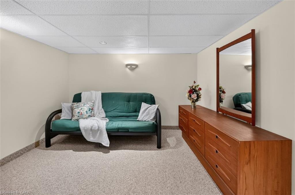 23 Lakeview Avenue Property Photo 22