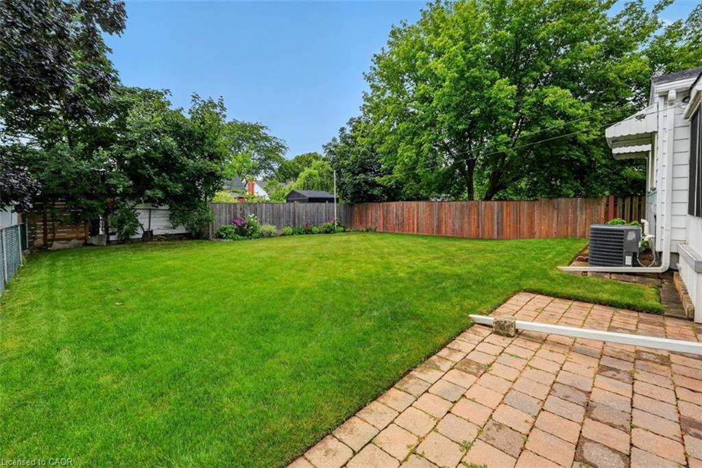 23 Lakeview Avenue Property Photo 27