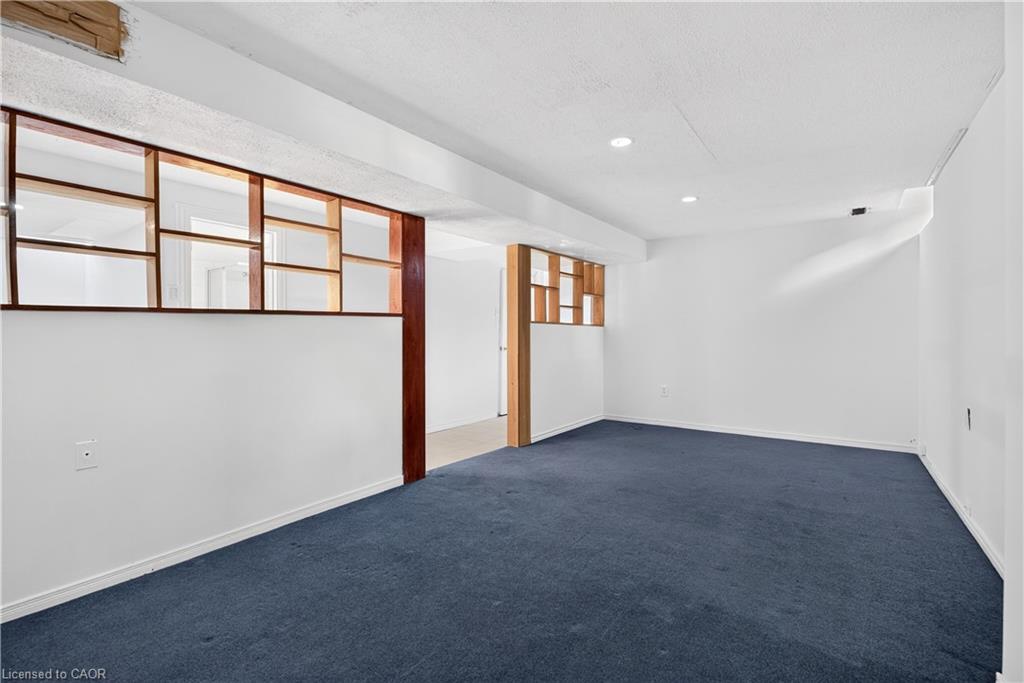 3631 Cherrington Crescent Property Photo 32