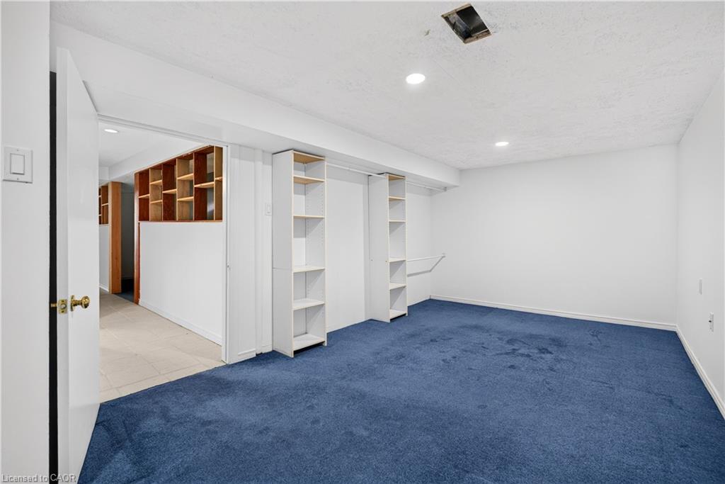 3631 Cherrington Crescent Property Photo 33