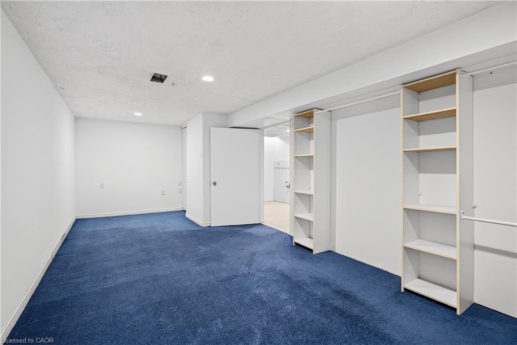 3631 Cherrington Crescent Property Photo 34
