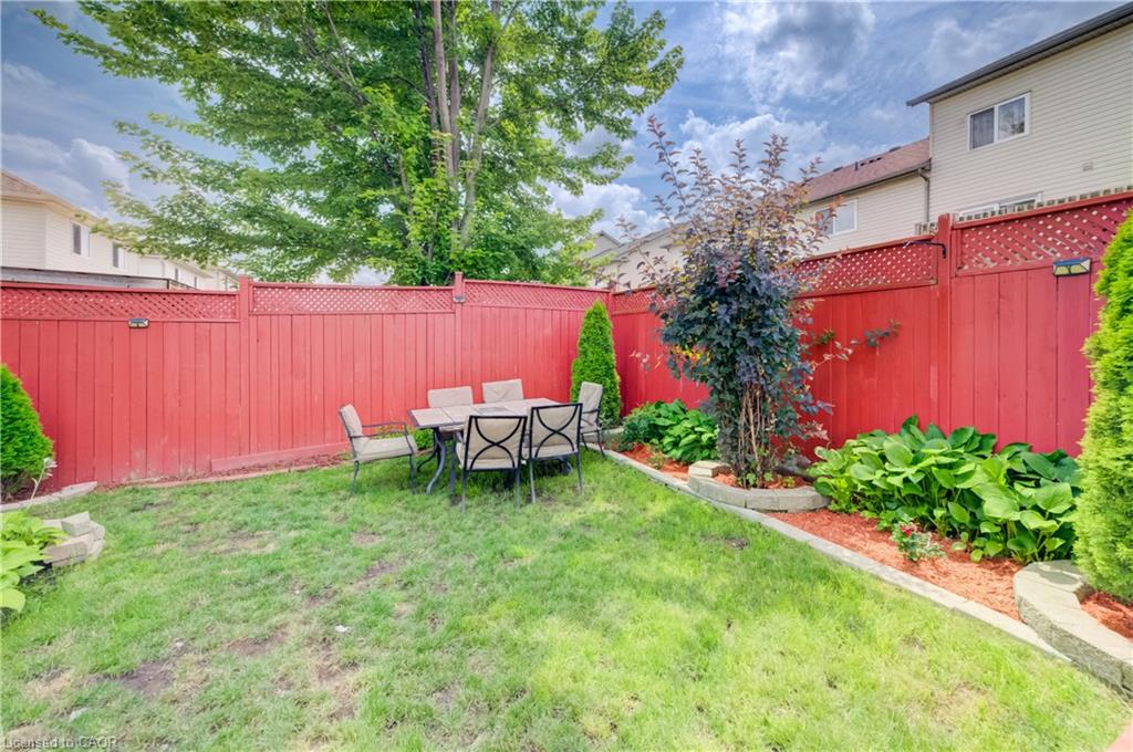 27 Bridlewreath Street Property Photo 37