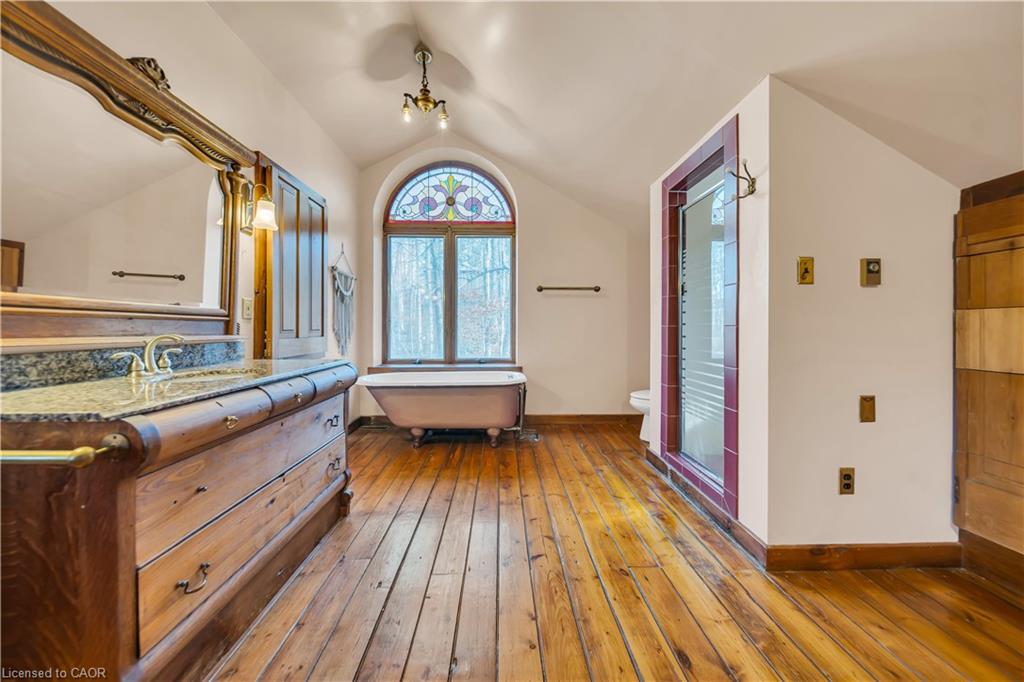 4766 Hyndman Drive Property Photo 42