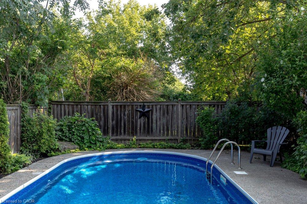 328 East 19th Street Property Photo 43