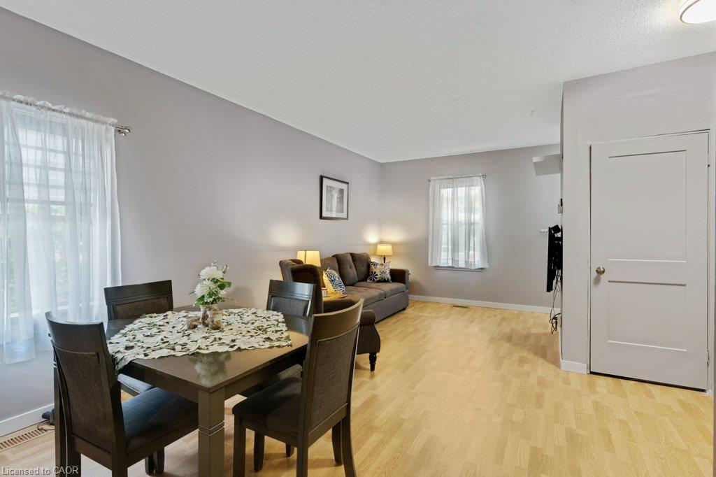 456 Margaret Street Property Photo 7