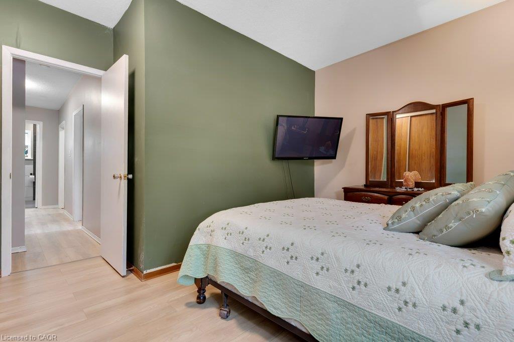 456 Margaret Street Property Photo 22