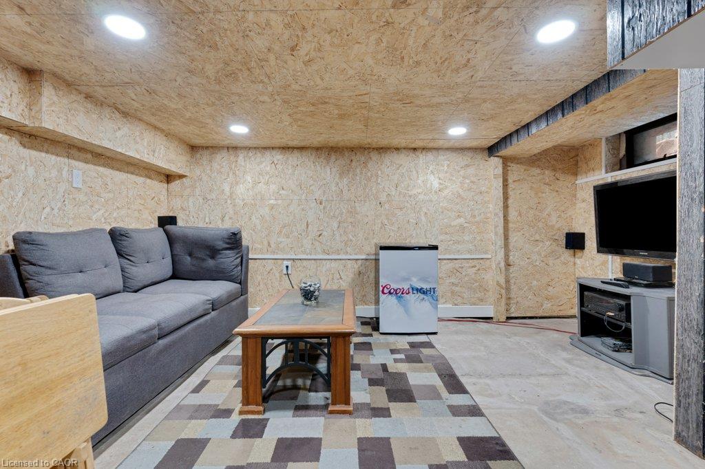 456 Margaret Street Property Photo 26