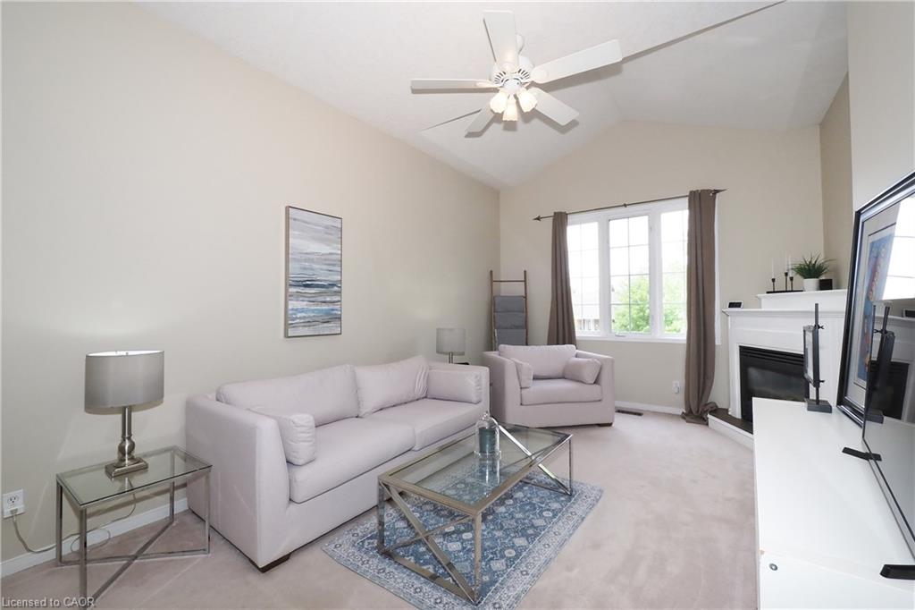 A-218 Inverhuron Crescent Property Photo 17